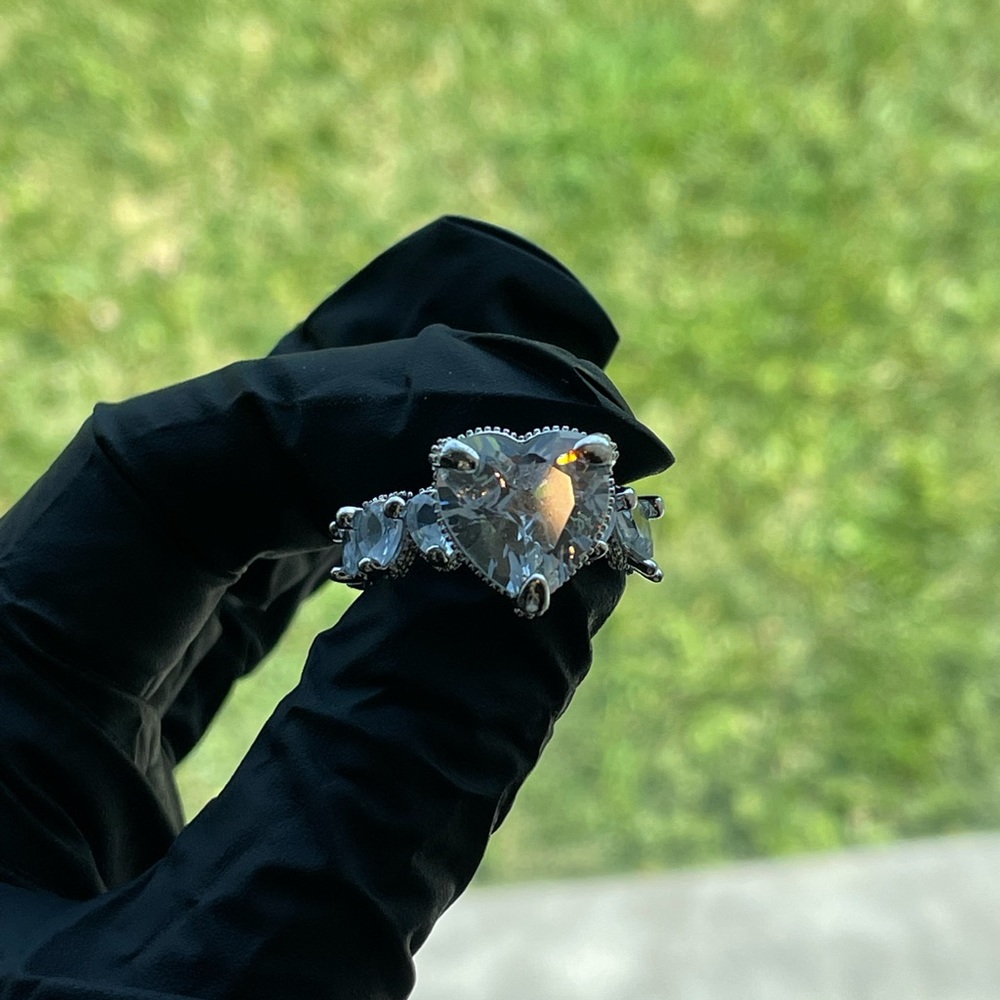 Size 5 large Cubic Zirconia heart ring, stone all around